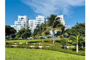 7600 Collins Ave, Miami Beach, FL 33141, Sold 12/20/21