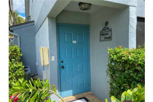2761 S Oakland Forest Dr, Oakland Park, FL 33309, Sold 11/09/21