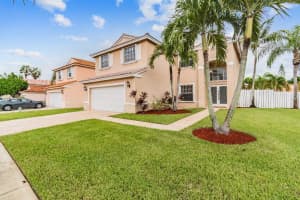 1001 NW 188th Ave, Pembroke Pines, FL 33029, Sold 01/26/22