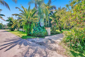 11070 SW 28th Ct, Davie, FL 33328, Sold 11/03/21