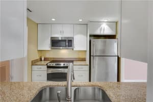 1009 N Ocean Blvd, Pompano Beach, FL 33062, Sold 12/28/21