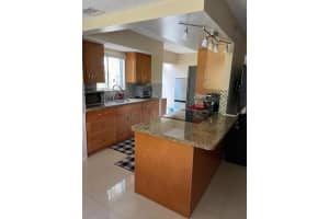 7881 NW 7th Ct, Plantation, FL 33324, Sold 11/09/21