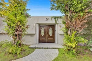 5211 NW 76th Pl, Pompano Beach, FL 33073, Sold 11/19/21