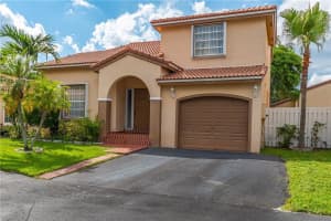 12691 NW 13th St, Sunrise, FL 33323, Sold 12/03/21