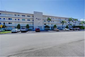 103 NE 19th Ave, Deerfield Beach, FL 33441, Sold 11/15/21