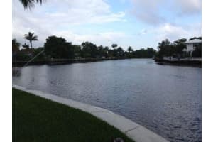 801 NE 18th Ct, Fort Lauderdale, FL 33305, Sold 01/18/22
