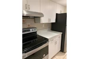 4162 SW 65th Ave, Davie, FL 33314, Sold 04/29/22