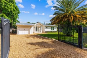 4159 SE Old St Lucie Blvd, Stuart, FL 34996, Sold 01/07/22