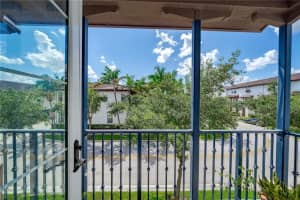 2555 SW 118th Way, Miramar, FL 33025, Sold 11/02/21