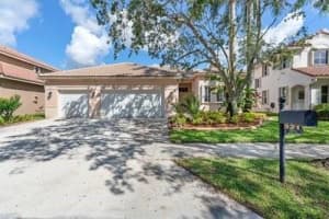 921 Crestview Cir, Weston, FL 33327, Sold 12/14/21