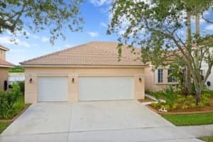 921 Crestview Cir, Weston, FL 33327, Sold 12/14/21