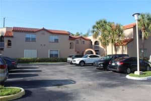465 SW 86th Ave, Pembroke Pines, FL 33025, Sold 12/10/21