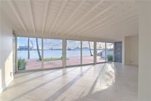 2420 SE 21 St, Fort Lauderdale, FL 33316, Sold 02/02/22