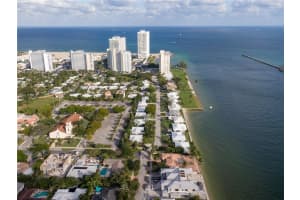 2420 SE 21 St, Fort Lauderdale, FL 33316, Sold 02/02/22