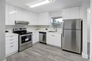 12063 Royal Palm Blvd #8j, Coral Springs, FL 33065, Sold 12/08/21