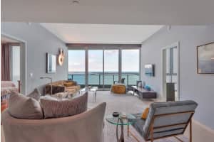 1331 Brickell Bay Dr #1402, Miami, FL 33131, Sold 12/10/21