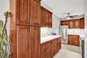 140 NE 19th Ct #211e, Wilton Manors, FL 33305, Sold 11/19/21