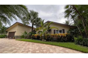 3524 Lakeview Dr, Delray Beach, FL 33445, Sold 11/29/21