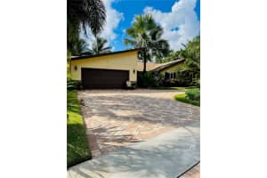 3524 Lakeview Dr, Delray Beach, FL 33445, Sold 11/29/21