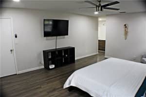 8156 Pine Cir, Tamarac, FL 33321, Sold 11/15/21