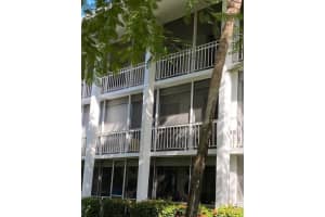 777 SE 2nd Ave, Deerfield Beach, FL 33441, Sold 03/22/22