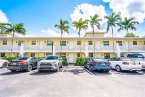 2660 NE 8th Ave, Wilton Manors, FL 33334, Sold 11/05/21