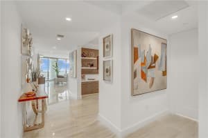100 E Las Olas Blvd #2401, Fort Lauderdale, FL 33301, Sold 11/15/21