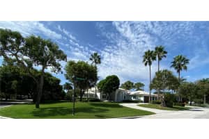 8204 NW 63rd Ct, Parkland, FL 33067, Sold 12/06/21