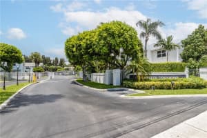 1951 NE 15th Ave, Fort Lauderdale, FL 33305, Sold 12/06/21