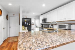 1257 NW 98th Terrace, Pembroke Pines, FL 33024, Sold 12/13/21
