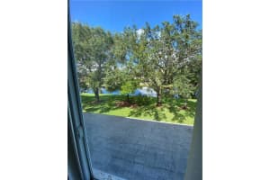7868 Dixie Beach Cir, Tamarac, FL 33321, Sold 11/02/21