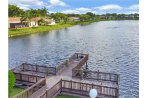 2126 SW 16th Cir, Deerfield Beach, FL 33442, Sold 01/04/22