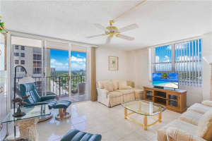 101 Briny Ave, Pompano Beach, FL 33062, Sold 12/03/21