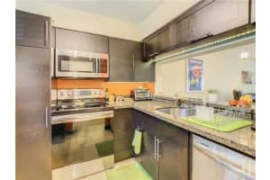 2700 S Oakland Forest Dr, Oakland Park, FL 33309, Sold 03/25/22