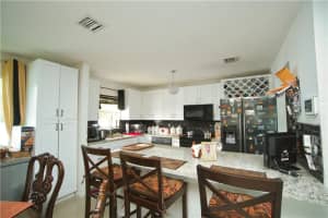 716 SW 10th St, Dania Beach, FL 33004, Sold 11/15/21