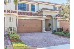 10850 NW 74th Dr, Parkland, FL 33076, Sold 12/03/21