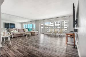 3850 Galt Ocean Dr, Fort Lauderdale, FL 33308, Sold 11/23/21