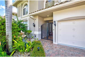 9730 Coronado Lake Dr, Boynton Beach, FL 33437, Sold 12/06/21