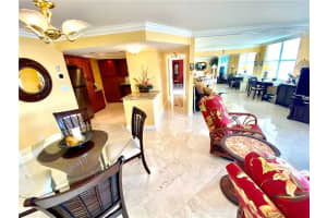 1 Las Olas Cir, Fort Lauderdale, FL 33316, Sold 11/15/21