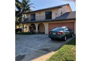 6823 Bayshore Dr, Lake Worth, FL 33462, Sold 11/01/21