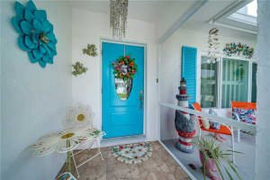 6704 NW 75th St, Tamarac, FL 33321, Sold 12/10/21