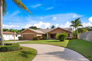 1006 SE 6th St, Deerfield Beach, FL 33441, Sold 11/23/21