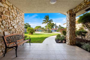 1006 SE 6th St, Deerfield Beach, FL 33441, Sold 11/23/21