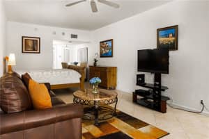 4020 Galt Ocean Dr APT E2, Fort Lauderdale, FL 33308, Sold 05/16/22