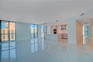 MLS# F10303816, Fort Lauderdale, Florida 33301