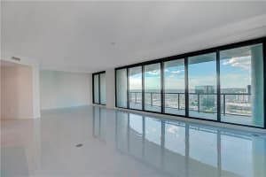 MLS# F10303816, Fort Lauderdale, Florida 33301