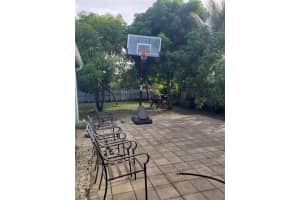 4967 SW 11th Pl, Margate, FL 33068, Sold 12/09/21