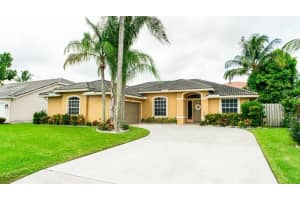 5209 NW 65th Ave, Lauderhill, FL 33319, Sold 03/04/22