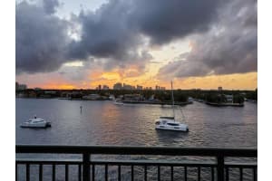 209 N Birch Rd, Fort Lauderdale, FL 33304, Sold 12/15/21