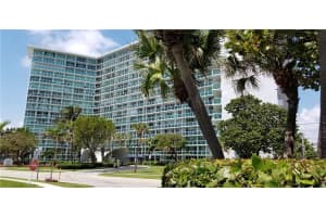 333 NE 21st Ave, Deerfield Beach, FL 33441, Sold 11/12/21